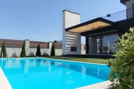 იყიდება სახლი, 10 ოთახიანი, თბილისის შემოგარენი, წავკისი