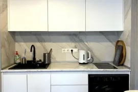 Продается квартира, 3 Kомнатная, Новостройка, Батуми, Район аэропорта