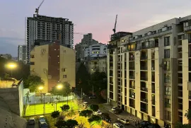 ქირავდება ბინა, 3 ოთახიანი, ახალი აშენებული, თბილისი, საბურთალო