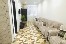 For Rent, 3 Room, Old building, Batumi, Khimshiashvili District