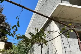 იყიდება სახლი, 8 ოთახიანი, თბილისის შემოგარენი, ოქროყანა