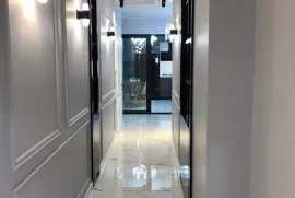 Продается квартира, 5 Kомнатная, Новостройка, Батуми