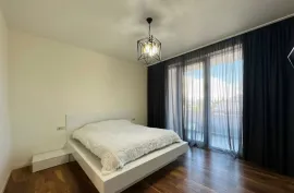 House For Rent, 8 Room, Suburbs of Tbilisi, Tskneti