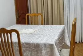 Daily Apartment Rent, 2 Room, Old building, Batumi, Rustaveli District
