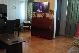 Apartment for sale, 4 Room, Old building, Tbilisi, vake