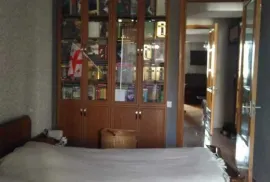 Apartment for sale, 4 Room, Old building, Tbilisi, vake