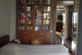 Apartment for sale, 4 Room, Old building, Tbilisi, vake