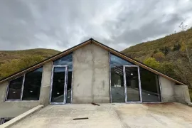 იყიდება სახლი, 7 ოთახიანი, მცხეთა, ქვემო ნიჩბისი