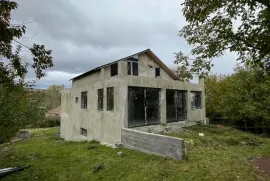იყიდება სახლი, 7 ოთახიანი, მცხეთა, ქვემო ნიჩბისი