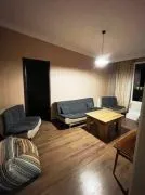 ქირავდება ბინა, 2 ოთახიანი, ძველი აშენებული, თბილისი, საბურთალო