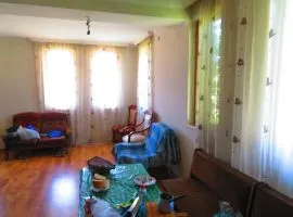 Продается Дом, 6 Kомнатная, Тбилиси, Ивертубани