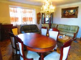 Аренда, 5 Kомнатная, Старое здание, Тбилиси, Вашлиджвари