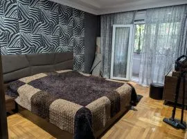 For Rent, 3 Room, Old building, Batumi, Bartskhana