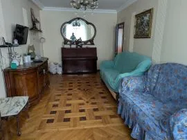 For Rent, 3 Room, Old building, Batumi, Bartskhana