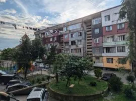 For Rent, 3 Room, Old building, Batumi, Bartskhana