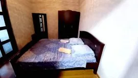 Аренда квартир посуточно, 3 Kомнатная, Старое здание, Батуми, Руставельский район