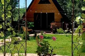 ქირავდება სახლი დღიურად, 2 ოთახიანი, მცხეთა, ცხვარიჭამია