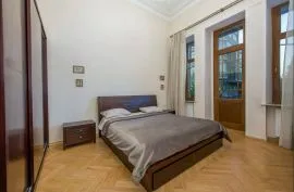 Apartment for sale, Old building, Chugureti