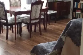 Продается квартира, 3 Kомнатная, Старое здание, Тбилиси, Санзона