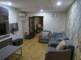 იყიდება ბინა, 3 ოთახიანი, ძველი აშენებული, თბილისი, ავლაბარი