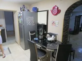 იყიდება ბინა, 3 ოთახიანი, ძველი აშენებული, თბილისი, ავლაბარი