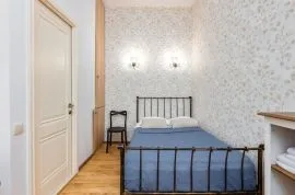 For Rent, 1 Room, Old building, Tbilisi, Vera