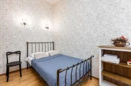 For Rent, 1 Room, Old building, Tbilisi, Vera