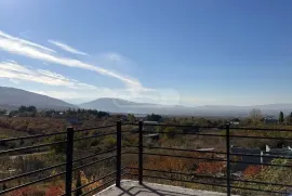 იყიდება სახლი, 7 ოთახიანი, მცხეთა, საგურამო