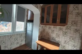 ქირავდება ბინა, 2 ოთახიანი, ძველი აშენებული, თბილისი, დიდუბე