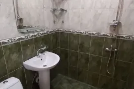 ქირავდება ბინა, 2 ოთახიანი, ძველი აშენებული, თბილისი, დიდუბე