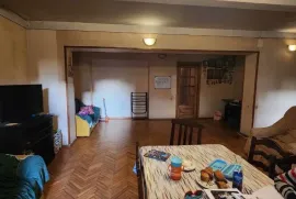 Apartment for sale, 4 Room, Old building, Tbilisi, Sanzona