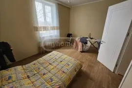 იყიდება სახლი, 6 ოთახიანი, მცხეთა, მუხრანი