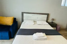 იყიდება ბინა, 1 ოთახიანი, ახალი აშენებული, ბათუმი, ხიმშიაშვილის უბანი