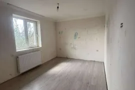 იყიდება სახლი, 6 ოთახიანი, თბილისი, სოფ. გლდანი
