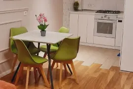 Аренда, 2 Kомнатная, Новостройка, Тбилиси, saburtalo