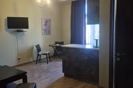 Аренда, 2 Kомнатная, Старое здание, Тбилиси, saburtalo