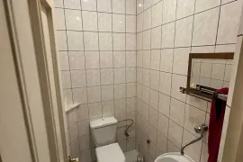 Продается квартира, 5 Kомнатная, Старое здание, Тбилиси, saburtalo