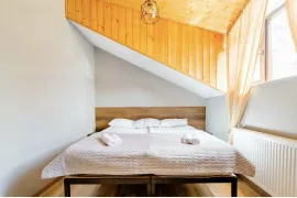 Daily Rent, 7 Room, Kazbegi , Kazbegi