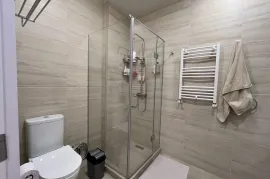 Продается квартира, 3 Kомнатная, Новостройка, Батуми, Район аэропорта