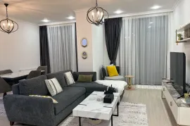 Продается квартира, 3 Kомнатная, Новостройка, Батуми, Район аэропорта