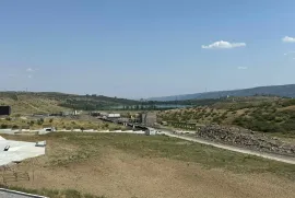 იყიდება სახლი, 6 ოთახიანი, თბილისი, ლისის ტბა