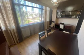 Аренда, 2 Kомнатная, Старое здание, Тбилиси, saburtalo