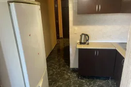 Аренда, 2 Kомнатная, Старое здание, Тбилиси, saburtalo