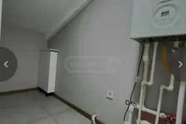 Продается квартира, 5 Kомнатная, Старое здание, Тбилиси, Мтацминда