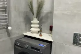 Daily Apartment Rent, 4 Room, New building, Batumi, Rustaveli District
