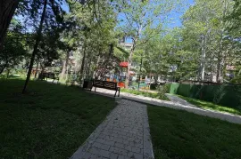 Продается квартира, 2 Kомнатная, Старое здание, Тбилиси, Надзаладеви