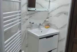 For Rent, 2 Room, Old building, Tbilisi, Mtatsminda