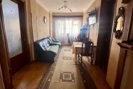 Продается квартира, 4 Kомнатная, Старое здание, Тбилиси, Самгори