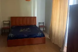 For Rent, 3 Room, Old building, Tbilisi, Didube