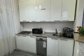 Продается квартира, 3 Kомнатная, Новостройка, Батуми, Район аэропорта
